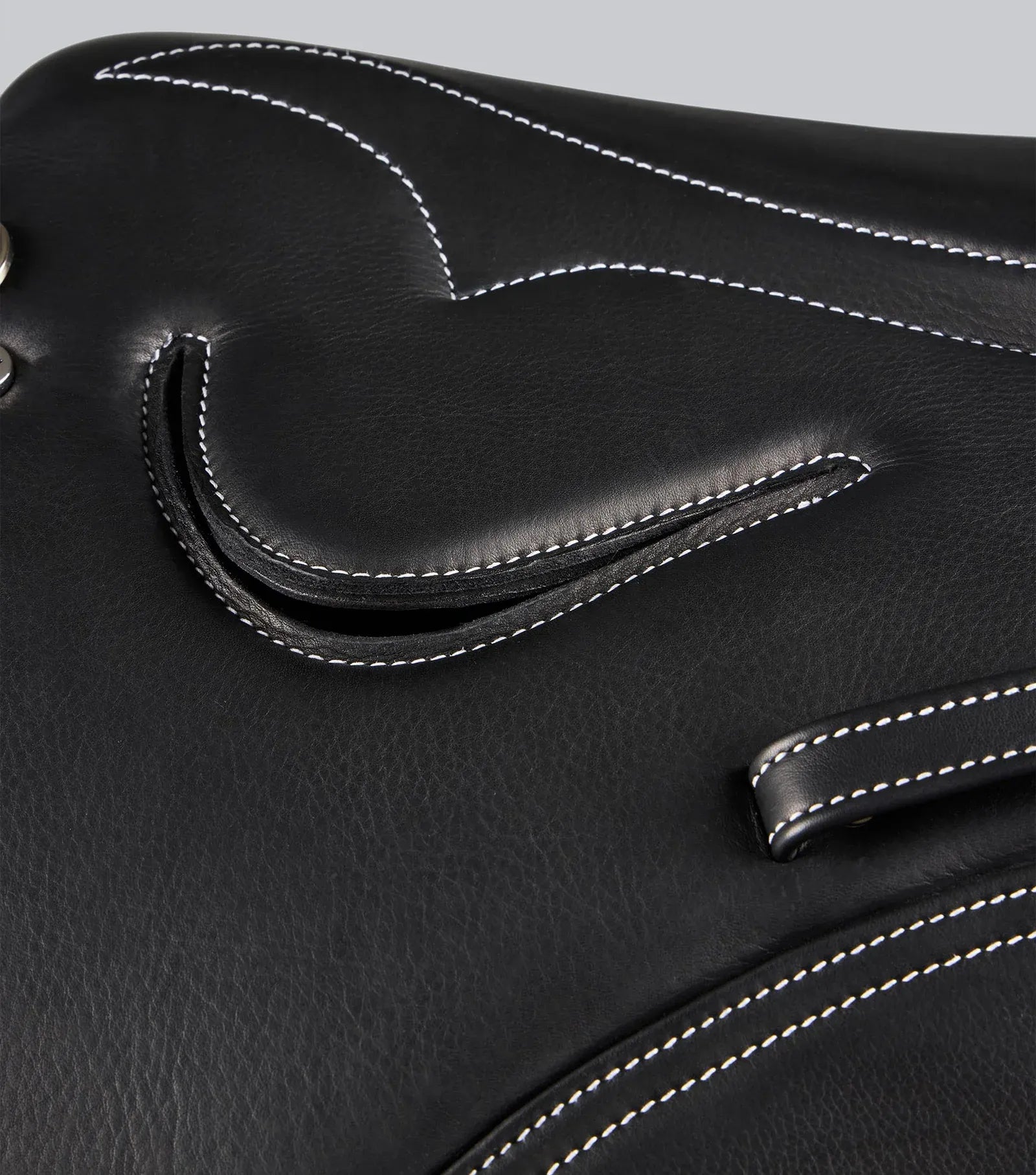 PE Leather Full Tree Exercise Racing Saddle Black
