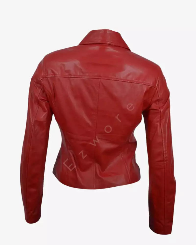 women-tomachi-red-jacket